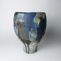 DARK CUP vase
