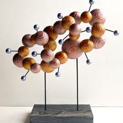 Молекула счастья