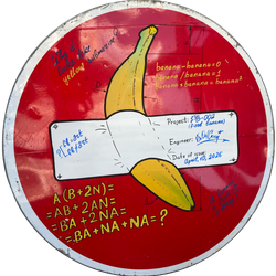 Приклееный банан (Fixed banana)