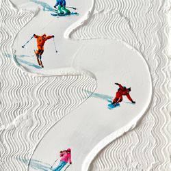 Крутой спуск. Лыжники и сноубордисты