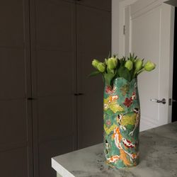 KOI VASE