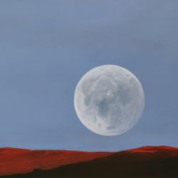 Большая луна