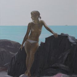 У моря