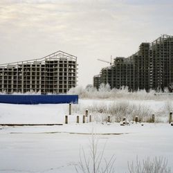 В поле зрения окраин III. 30х40