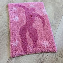Икар в розовом