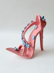 Happiness. Object 1