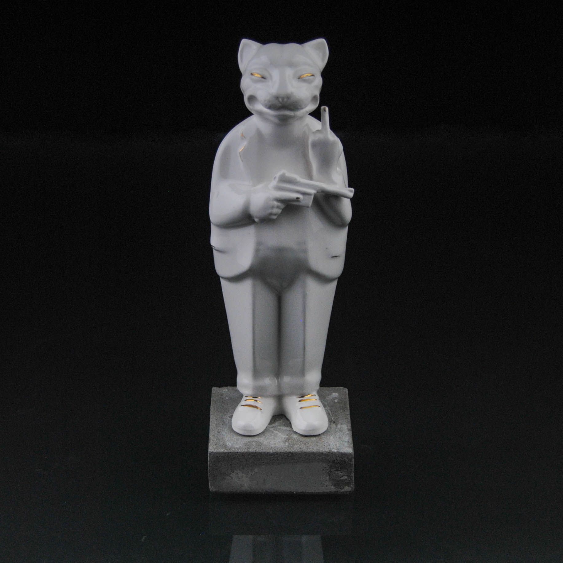 Артемий Максимау (Скульптура - 
                  7 x 20 см) Кот Бегемот