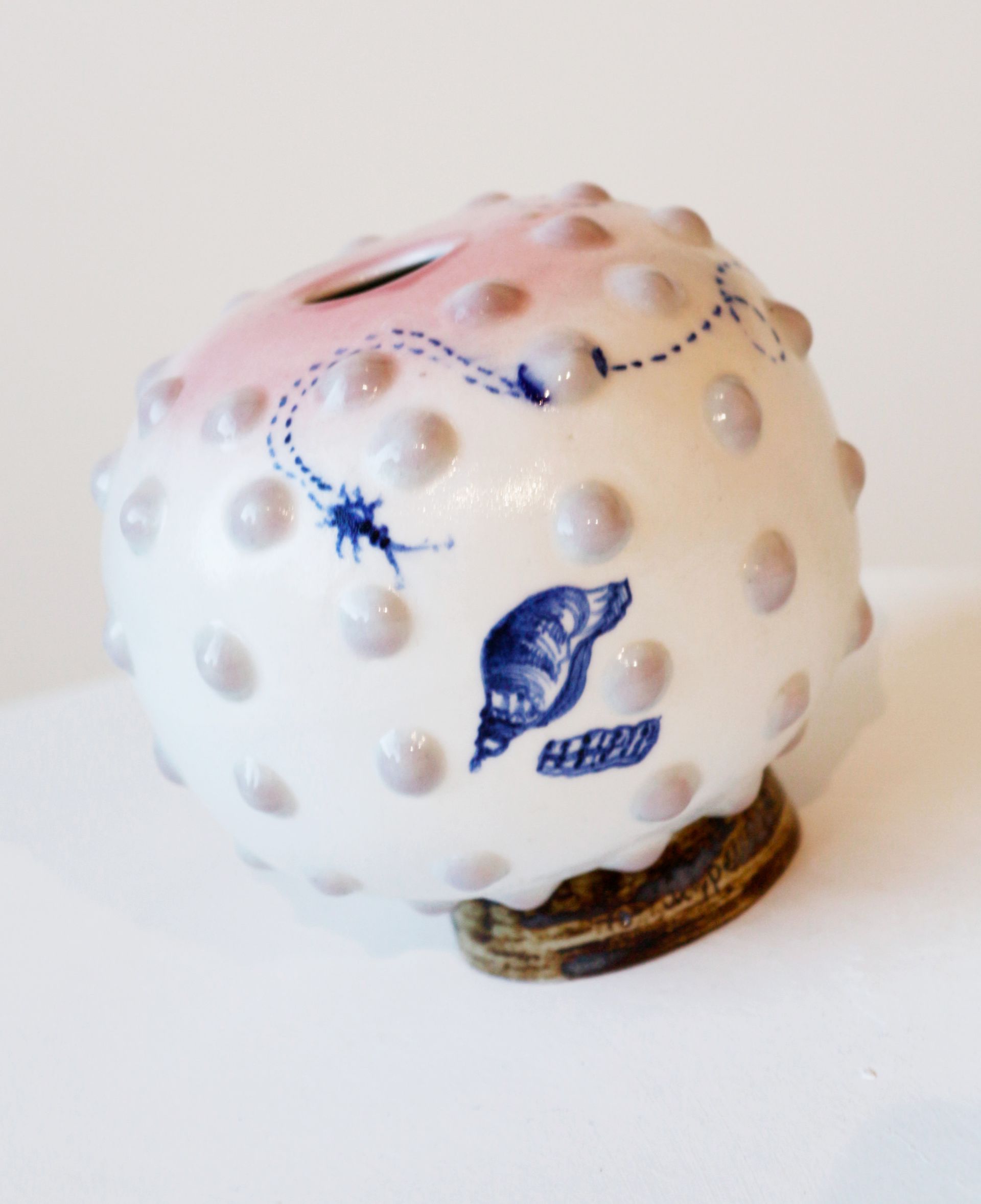 Анастасия Андреичева (Скульптура - 
                  11 x 12 см) Камень