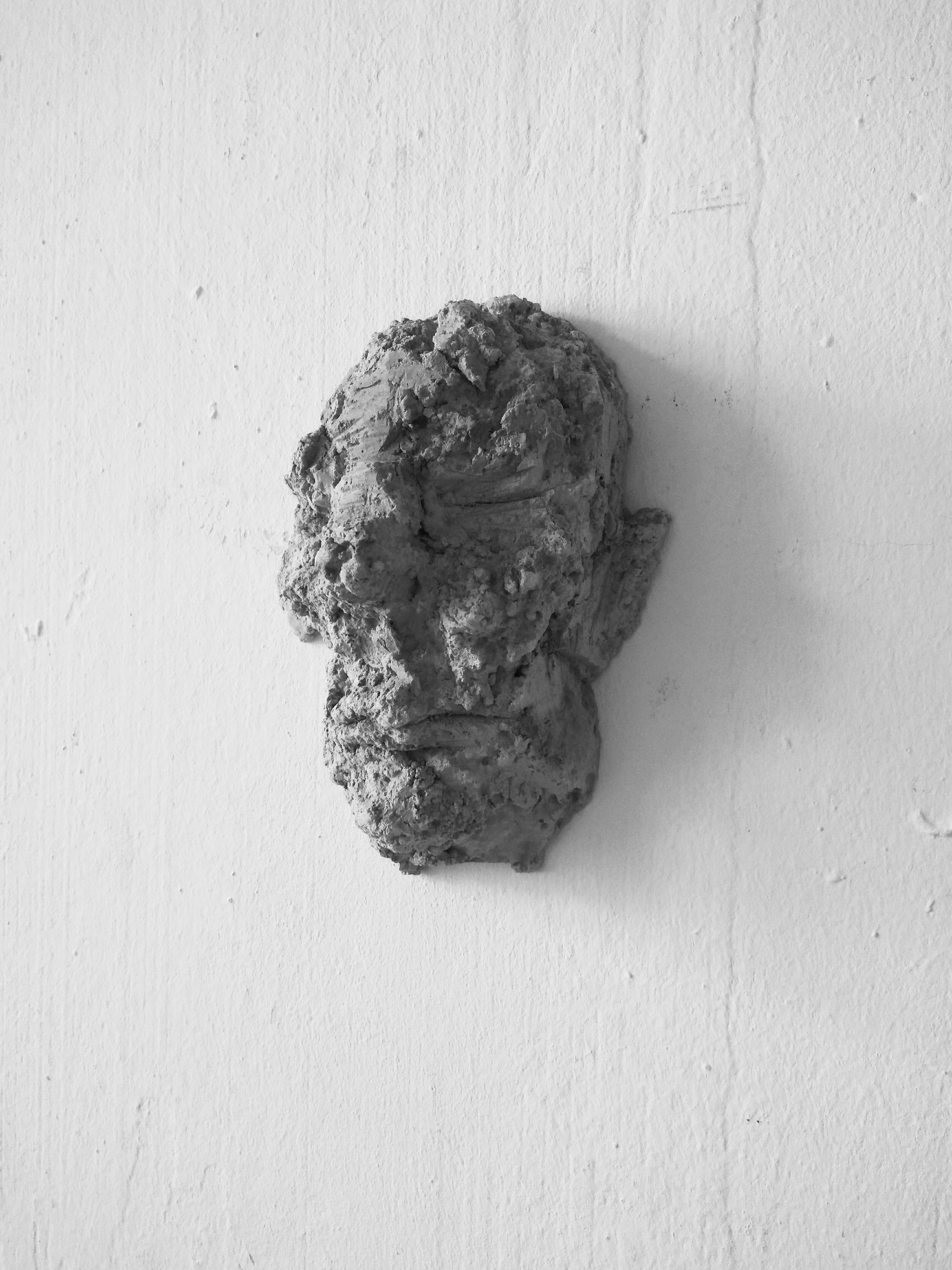 Иван Архипов (Скульптура - 
                  10 x 13 см) Mask