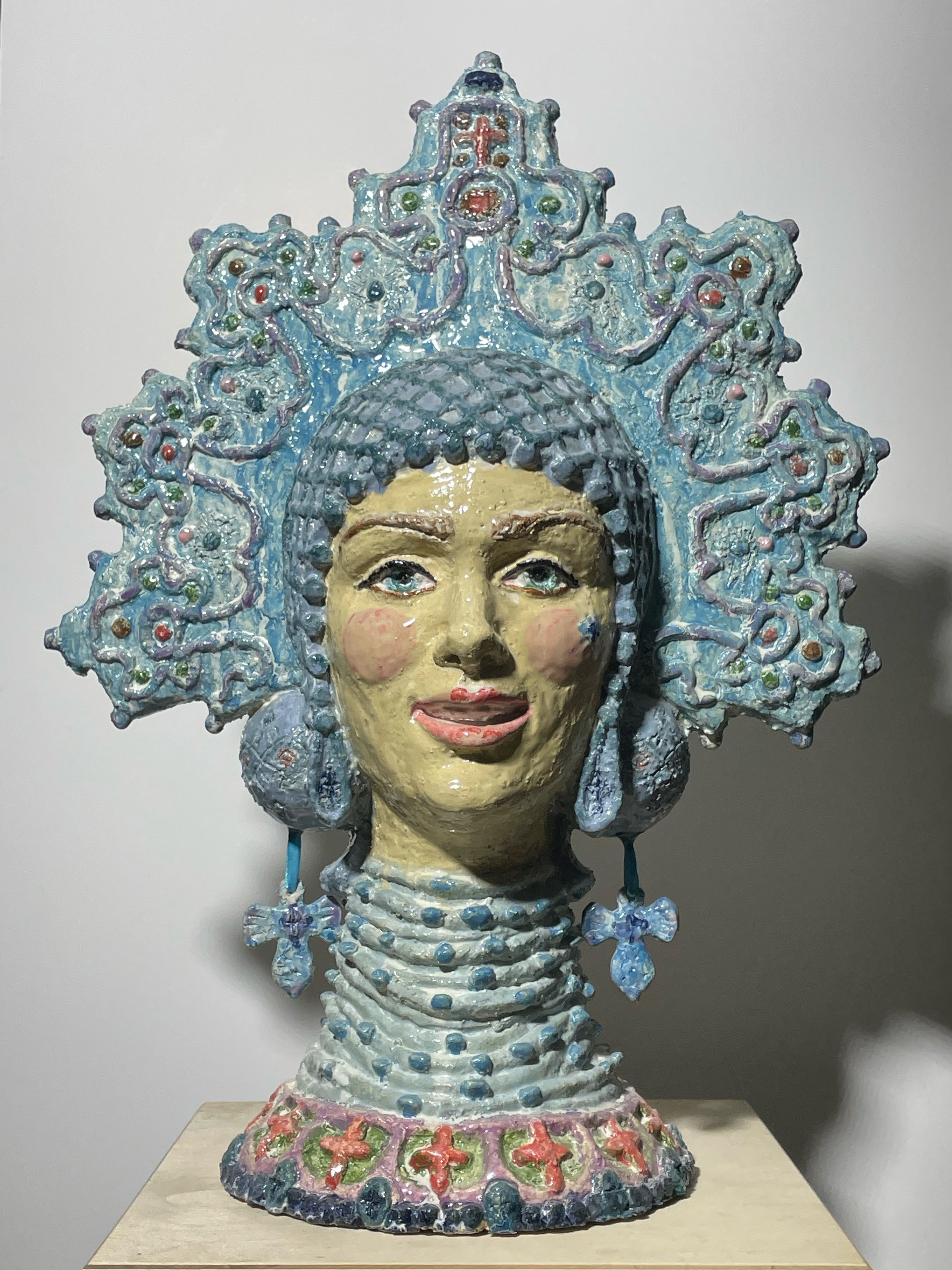 Екатерина Батаева (Скульптура - 
                  47 x 61 см) Несмеяна