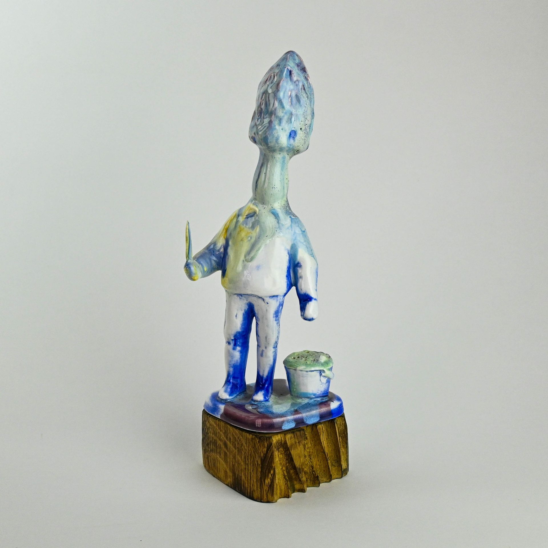 Катерина Алимова (Скульптура - 
                  9.5 x 29 см) Грибничок (опята нашел!)