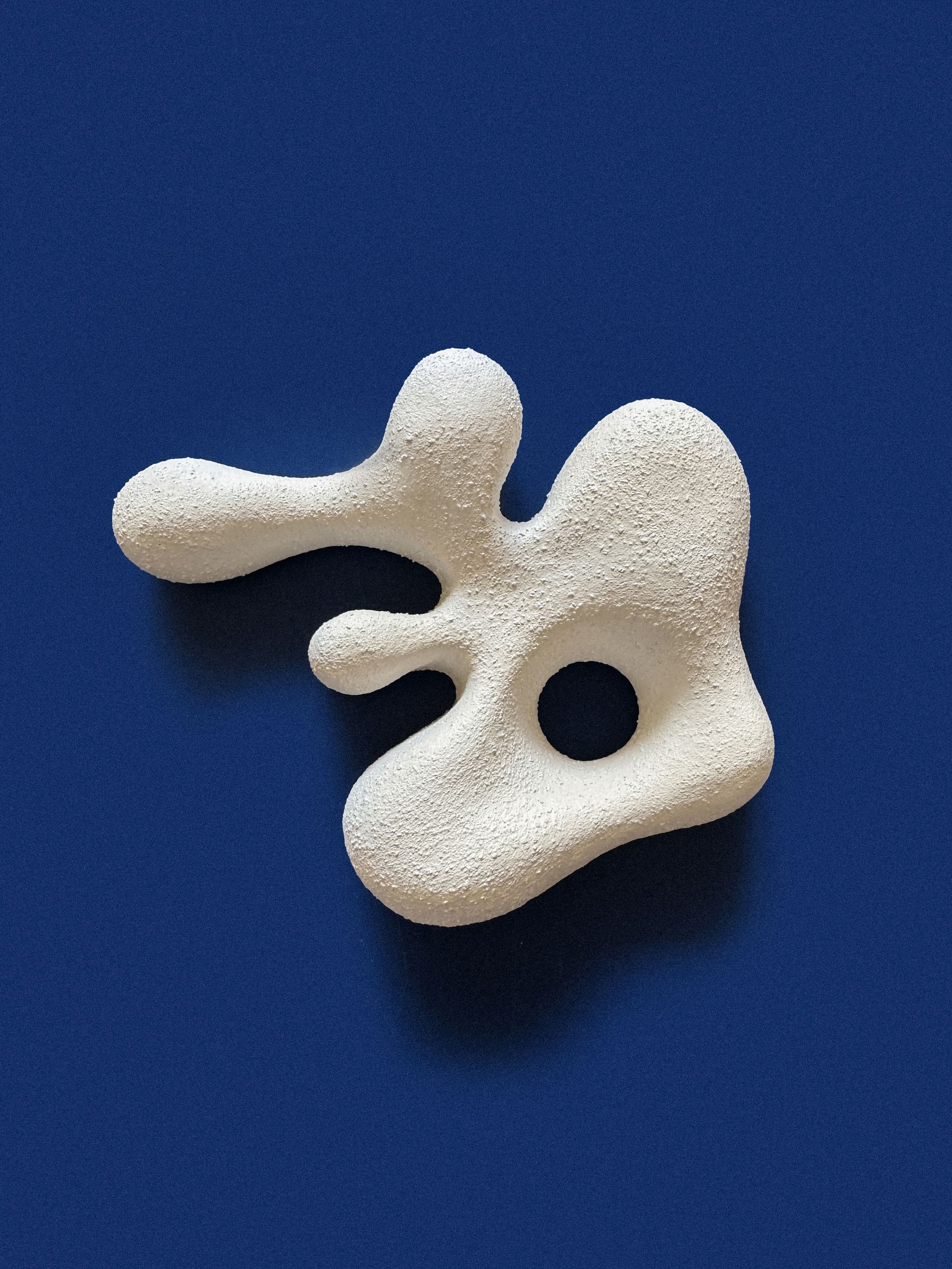 Юлия Бариева (Скульптура - 
                  15 x 19 см) Панно "Превращение. 2"