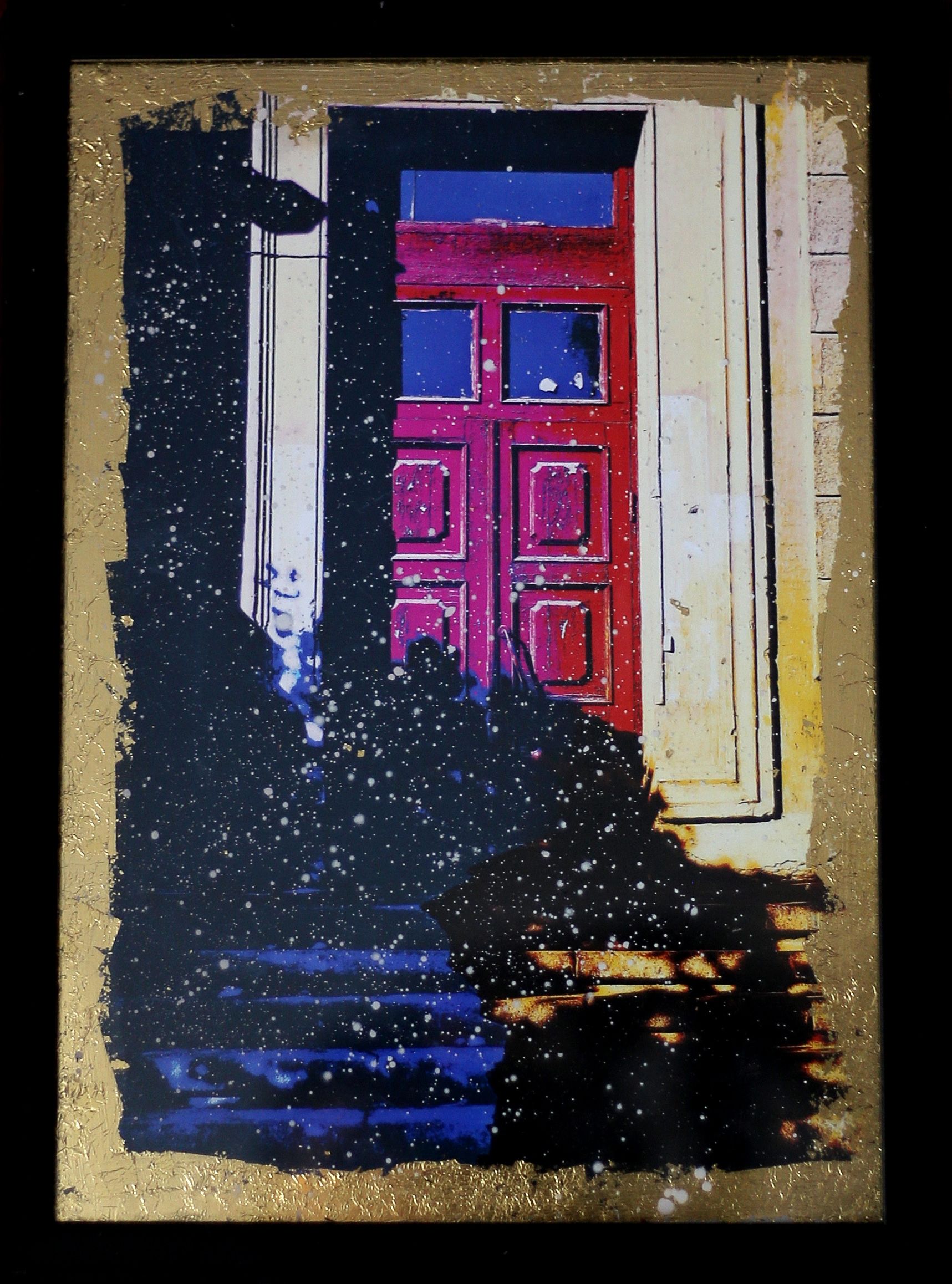 Элина Михальцова (Фотография - 
                  23.5 x 32.4 см) Doors to the past