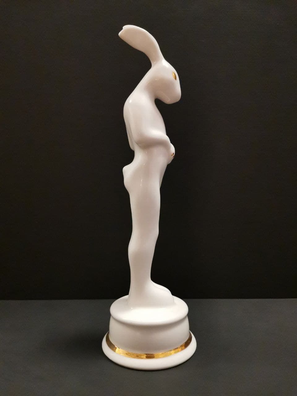 Андрей Архипов (Скульптура - 
                  8.5 x 28.5 см) Candy-ass