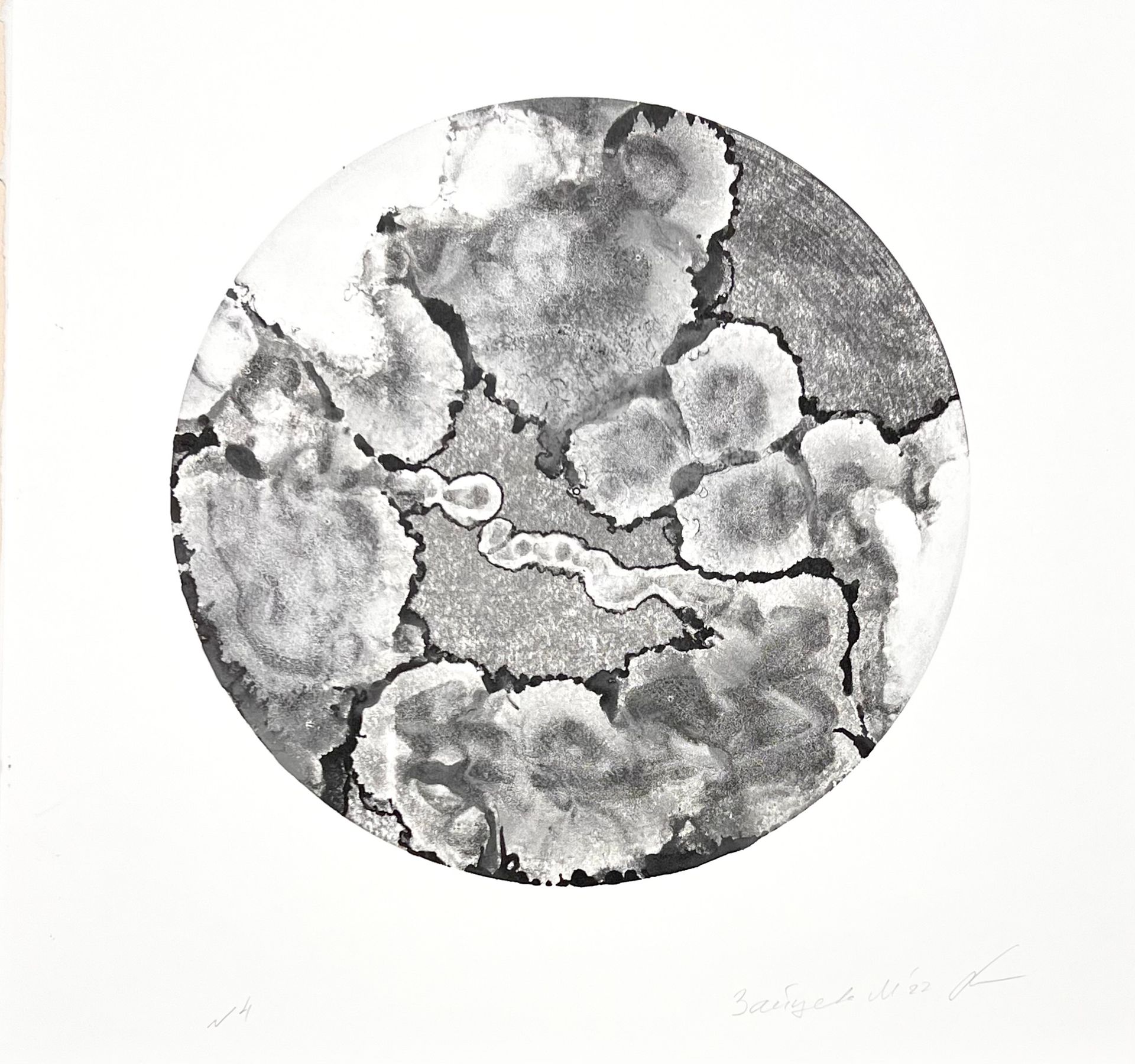 Мария Зайцева (Графика печатная - 
                  45 x 45 см) Из серии "Постоянство" N4