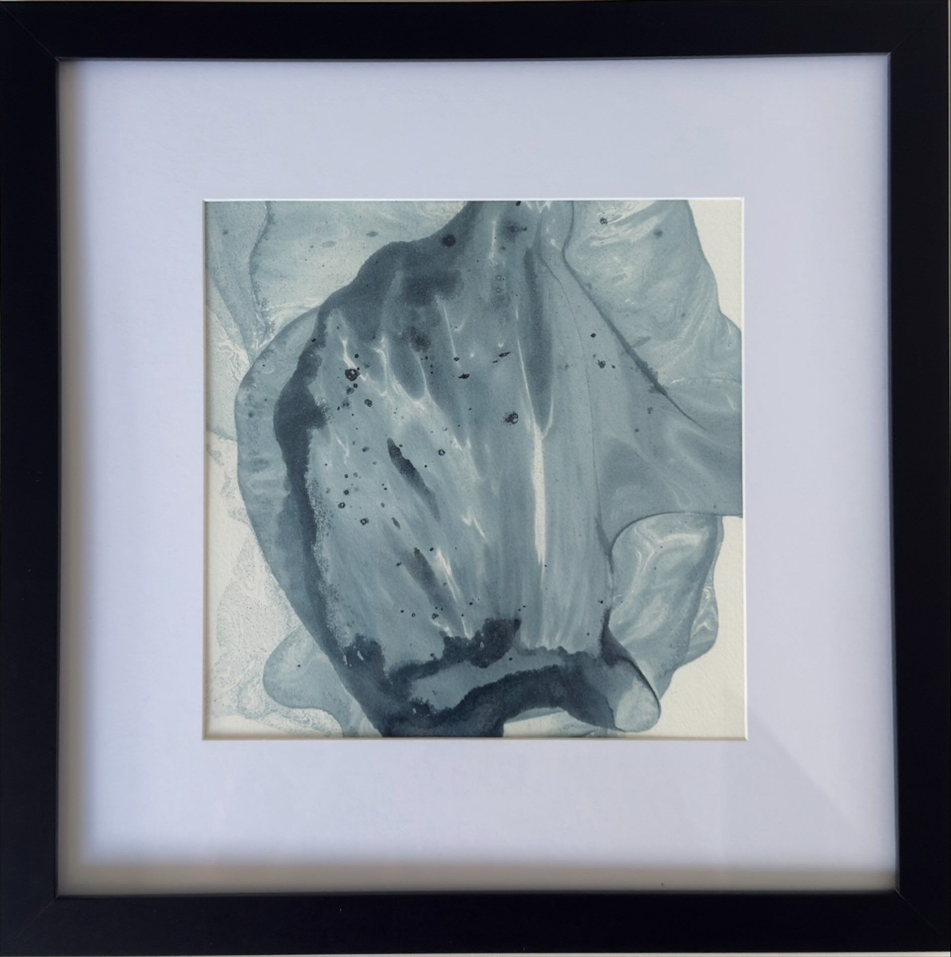 Виктория Марченко (Авторская графика - 
                  30 x 30 см) Сны индиго