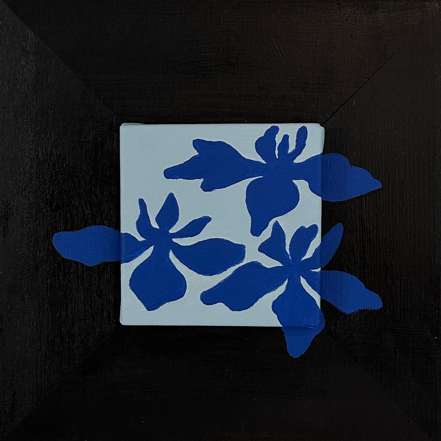 Аня Кармалита (Картина, живопись - 
                  25.5 x 25.5 см) Три синих ириса