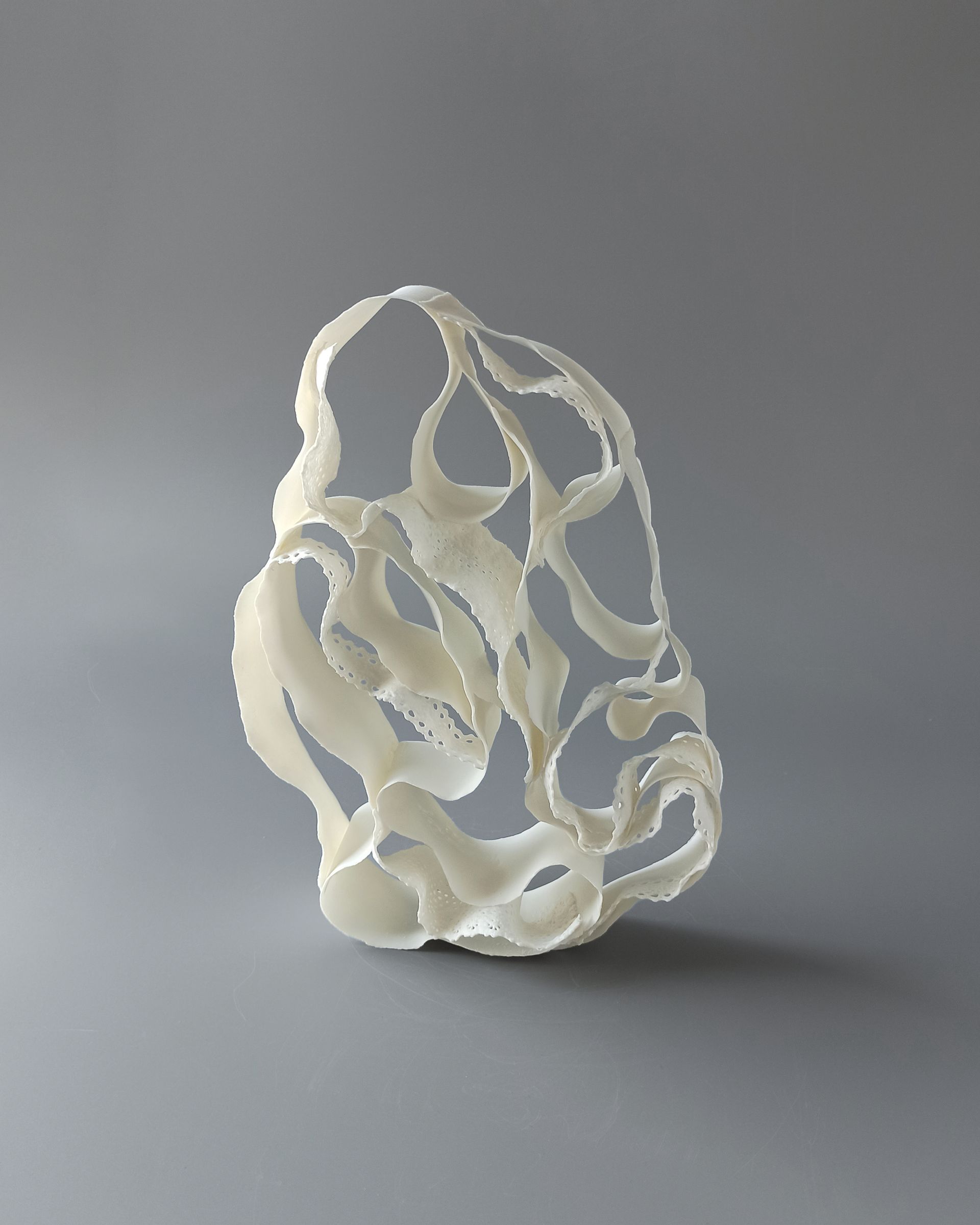 Виктория Дего (Скульптура - 
                  21 x 31 см) INTERTWINING 04