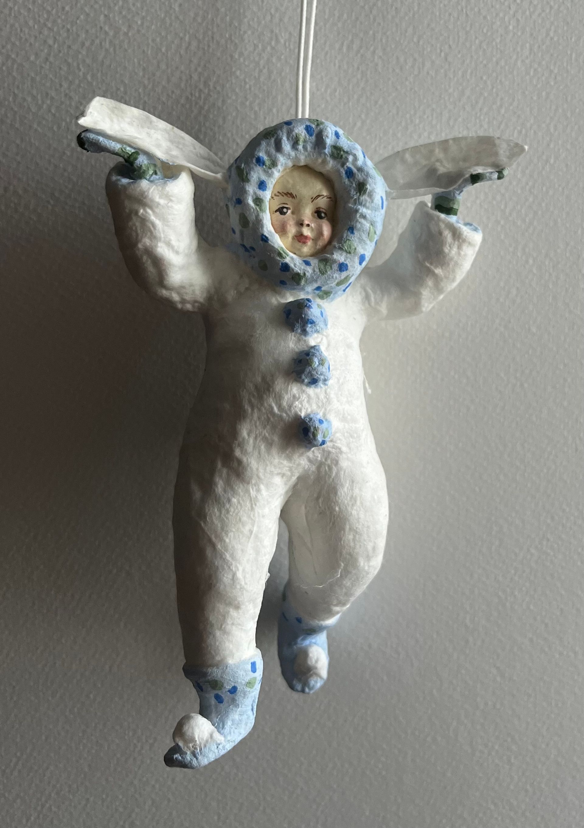 Елизавета Тарасова (Объект - 
                  19 x 12 см) Мальчик-зайчик