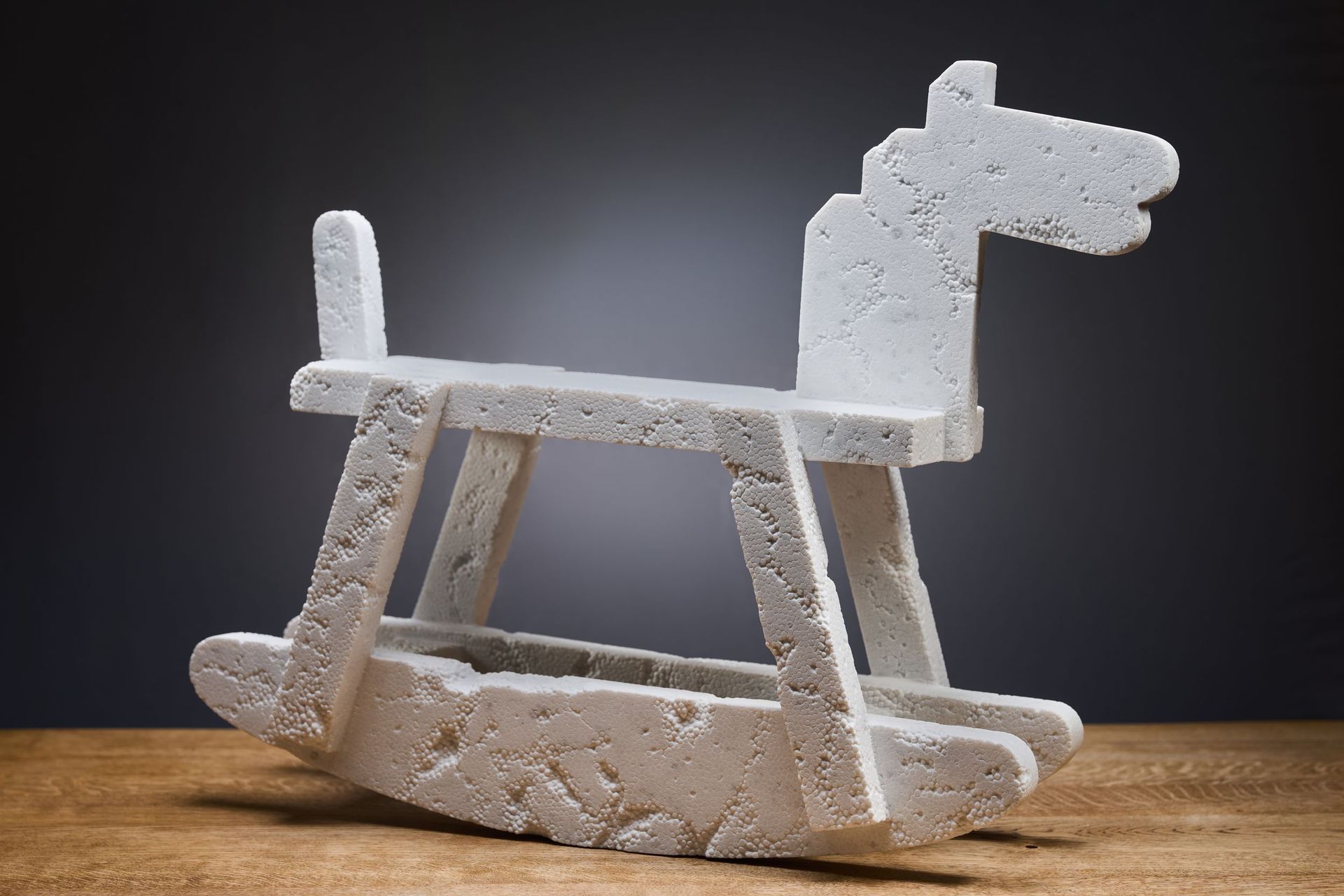 Сергей Гапанович (Скульптура - 
                  70 x 59 см) Мой боевой конь