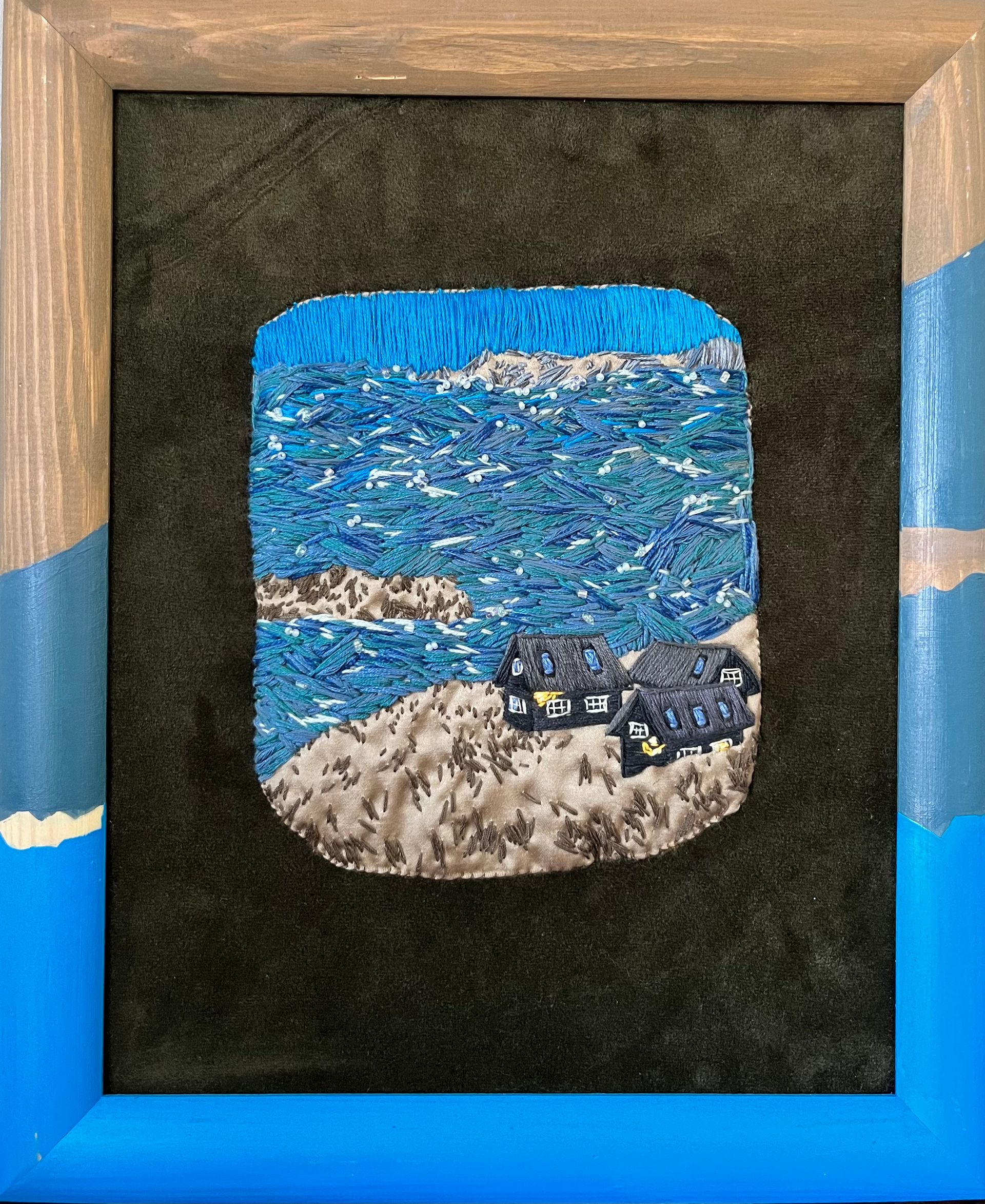 Елизавета Тарасова (Вышивка - 
                  29 x 35 см) Без названия