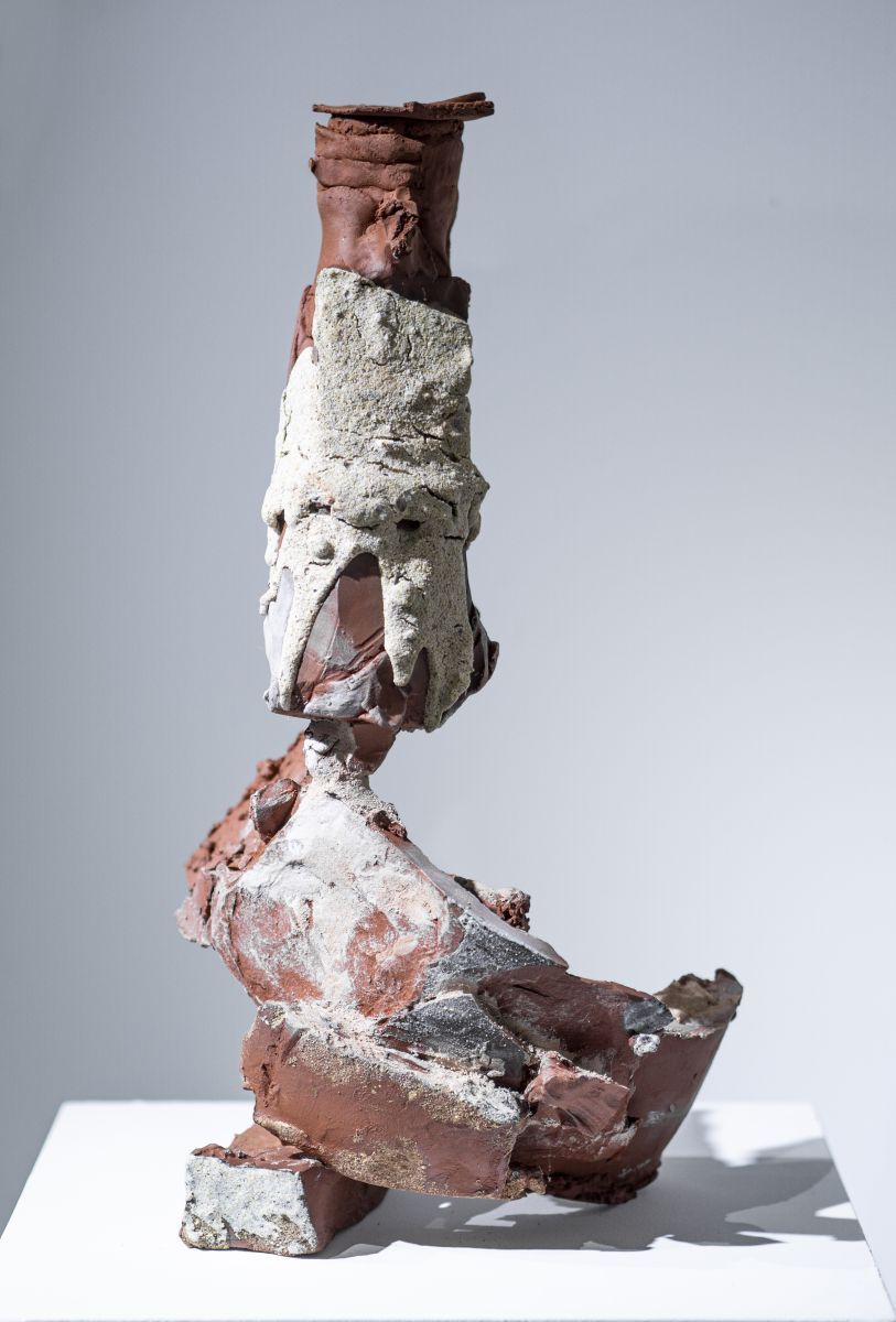 Иван Беляев (Скульптура - 
                  26 x 46 см) Chaotic vase