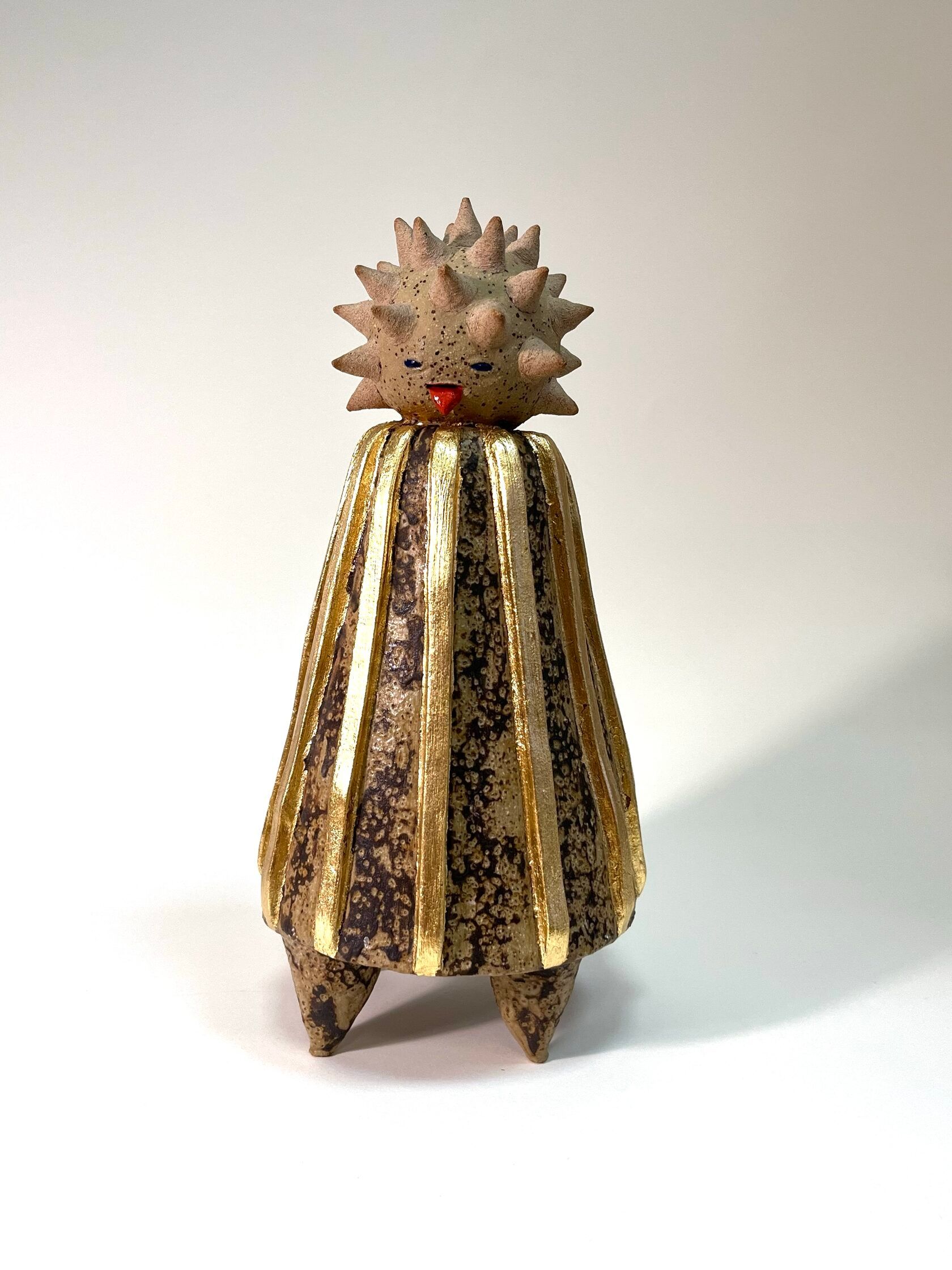 Серафима Сажина (Скульптура - 
                  12 x 25 см) Баловство