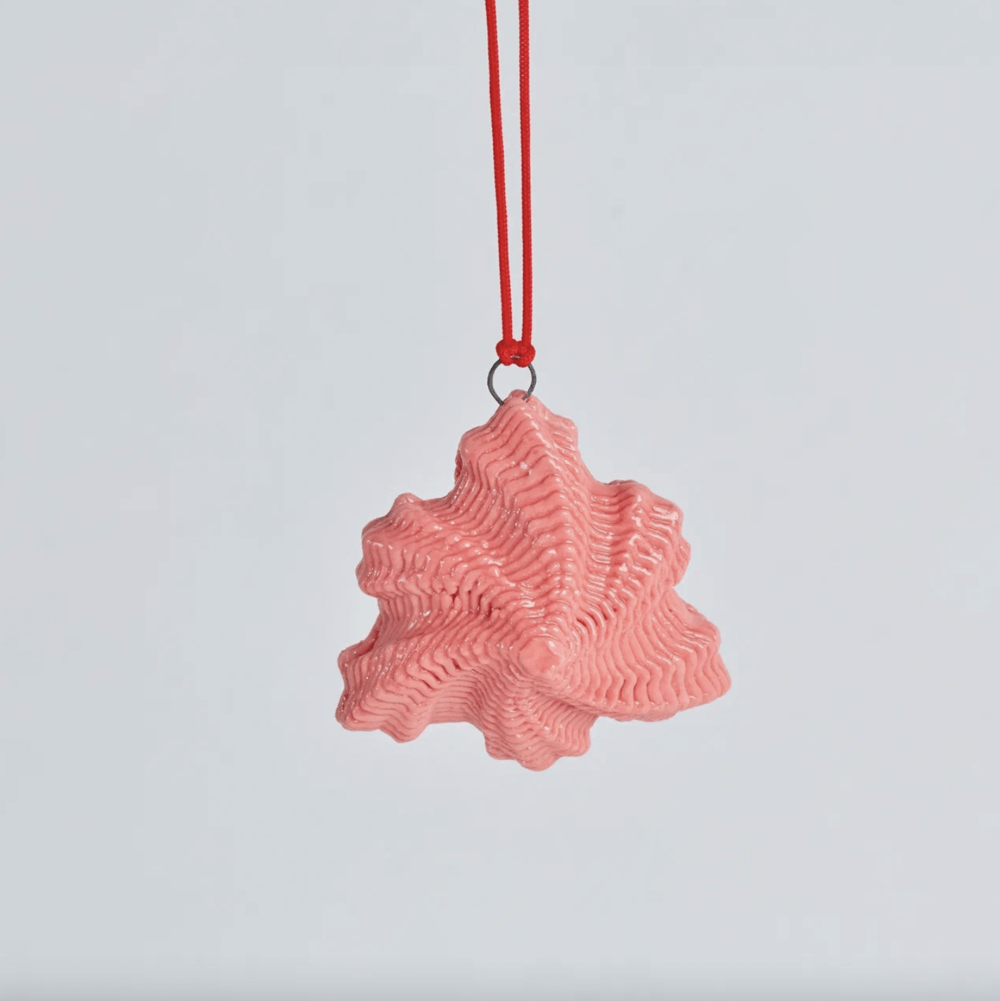 Данил Карамушкин (Скульптура - 
                  4.5 x 4.5 см) Snowflake № 03