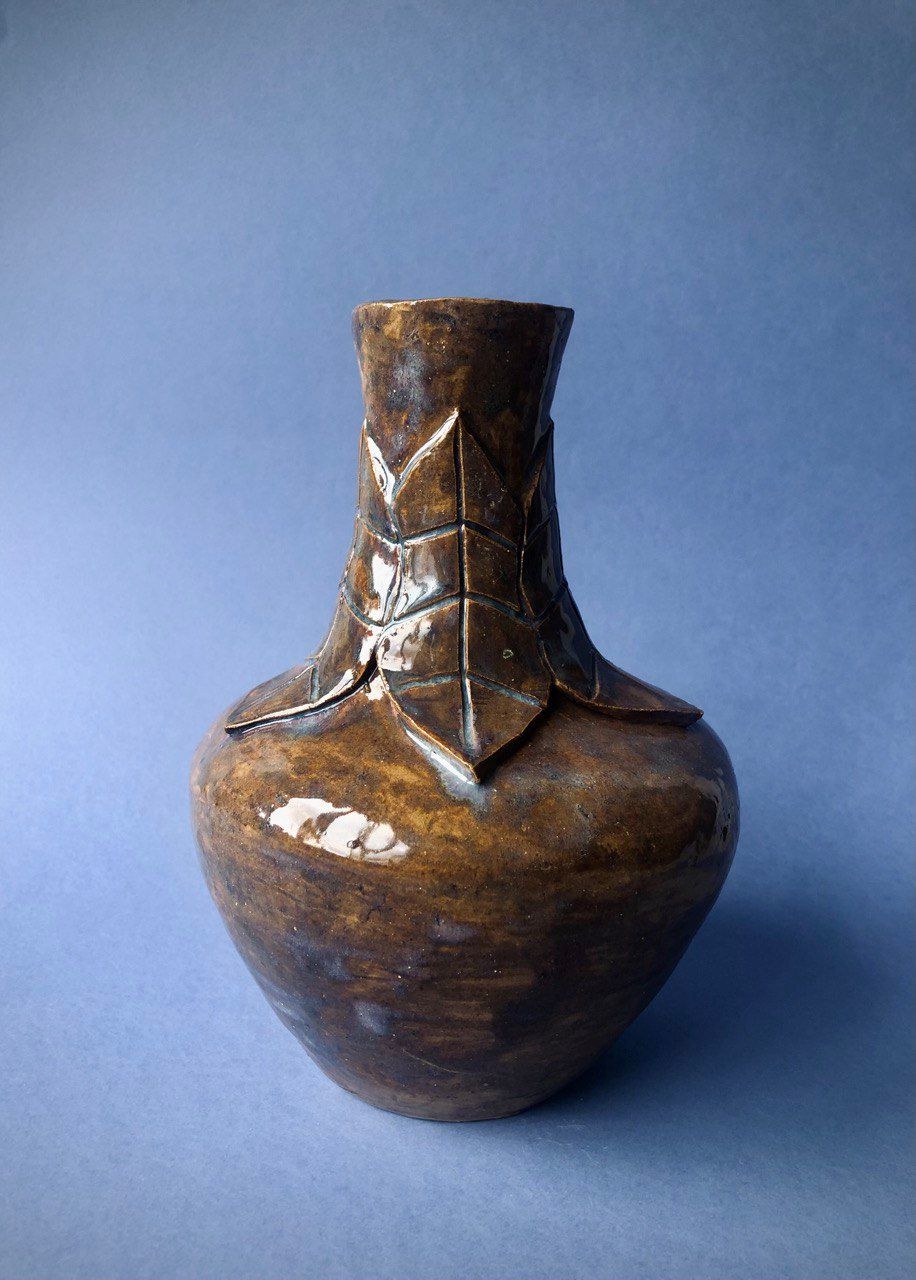 Жанна Сидакова (Скульптура - 
                  16 x 21.5 см) Ваза "Лунный сад"