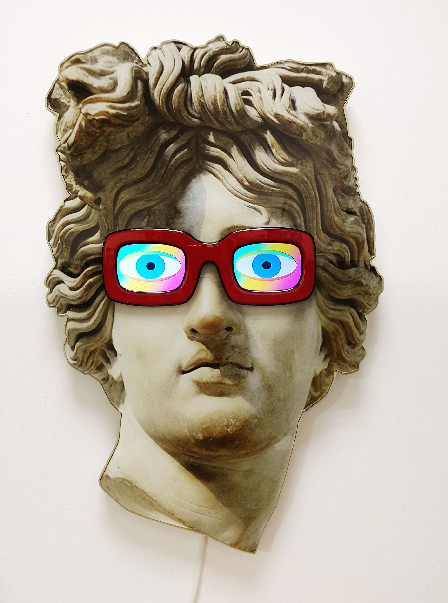 Чернышев Аристарх (Инсталляция - 
                  35 x 55 см) Аполлон в очках