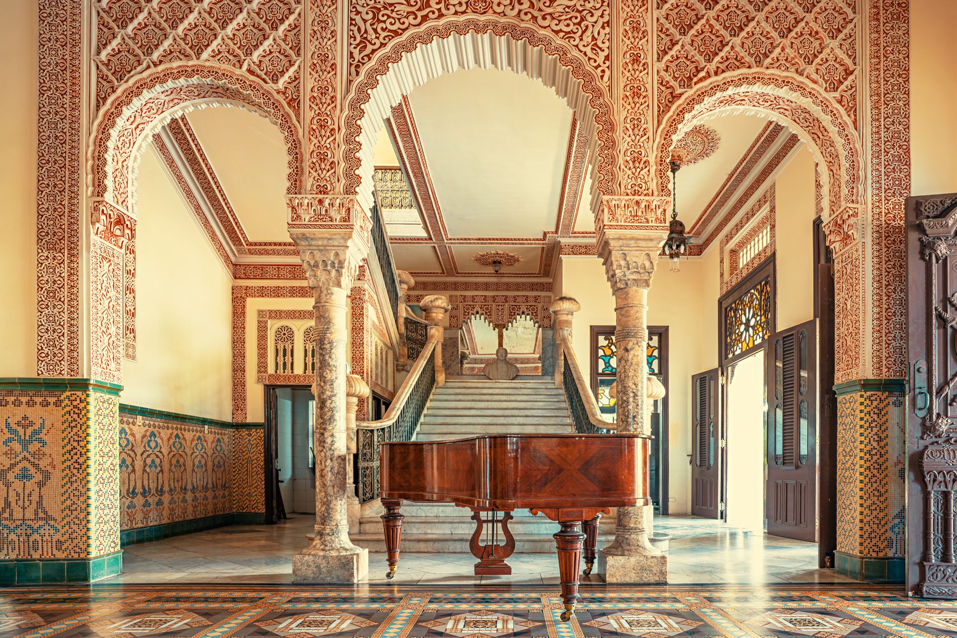 Евгений Доманов (Фотография - 
                  70 x 50 см) Дворец Паласио де Валье