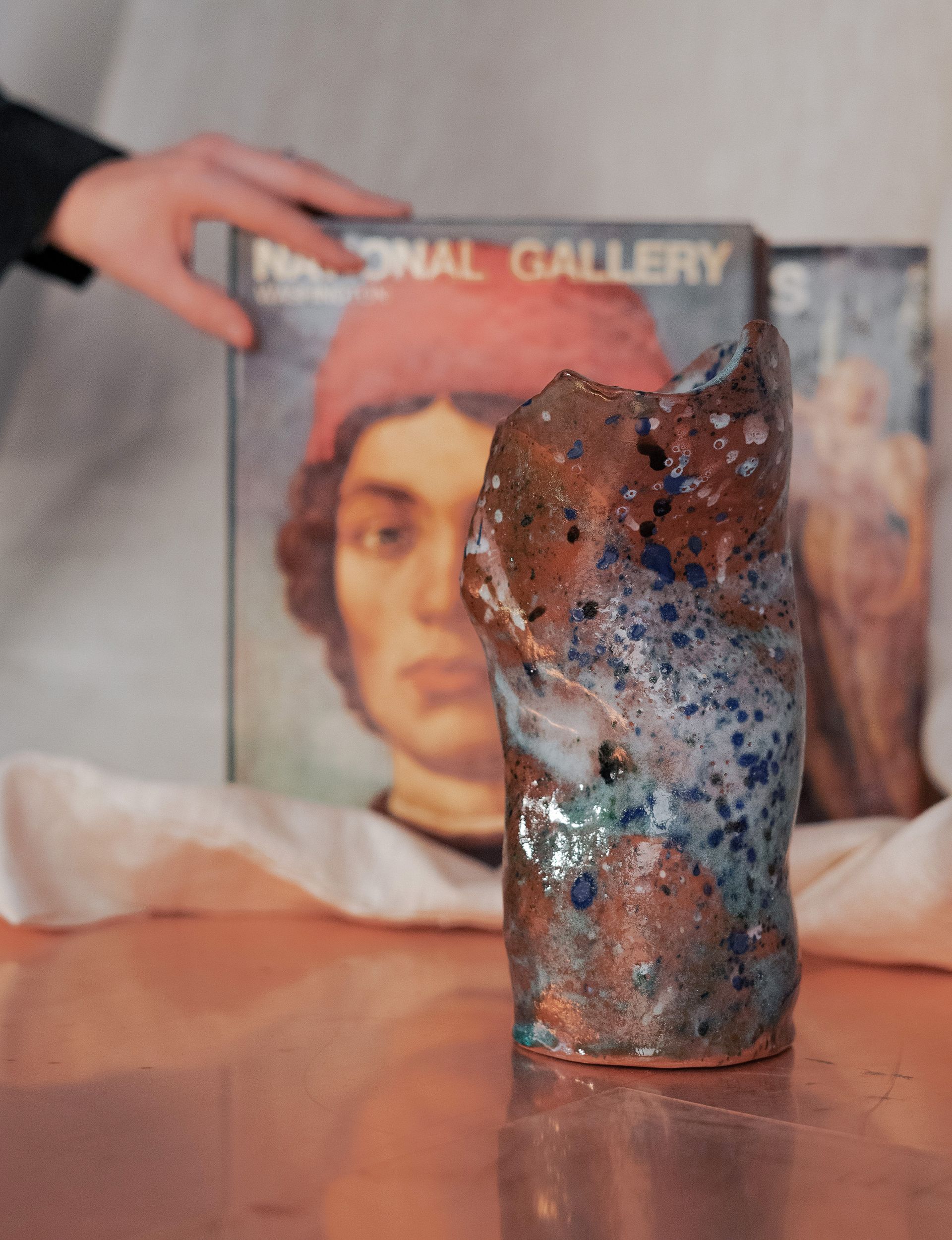 SIRIN CERAMIC (Скульптура - 
                  10 x 22 см) DROPS OF KANDINSKY I