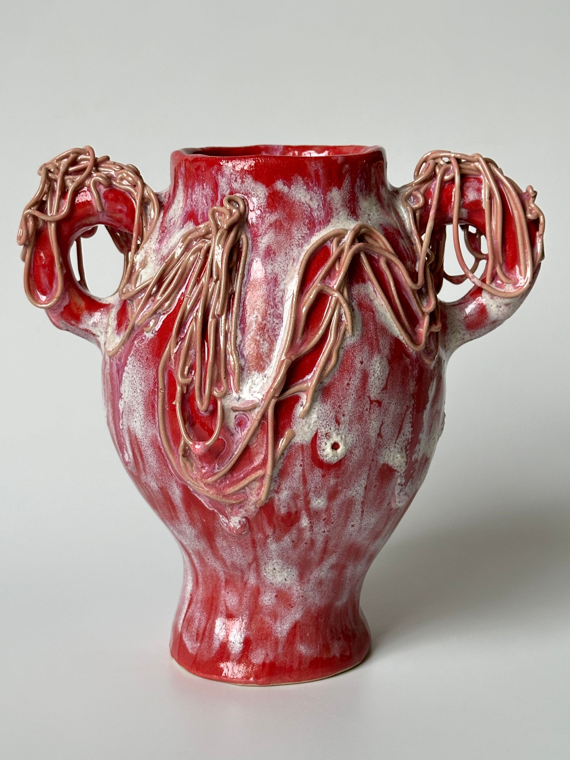 Татьяна Ишонина (Скульптура - 
                  20 x 19.5 см) Ваза V|26|4