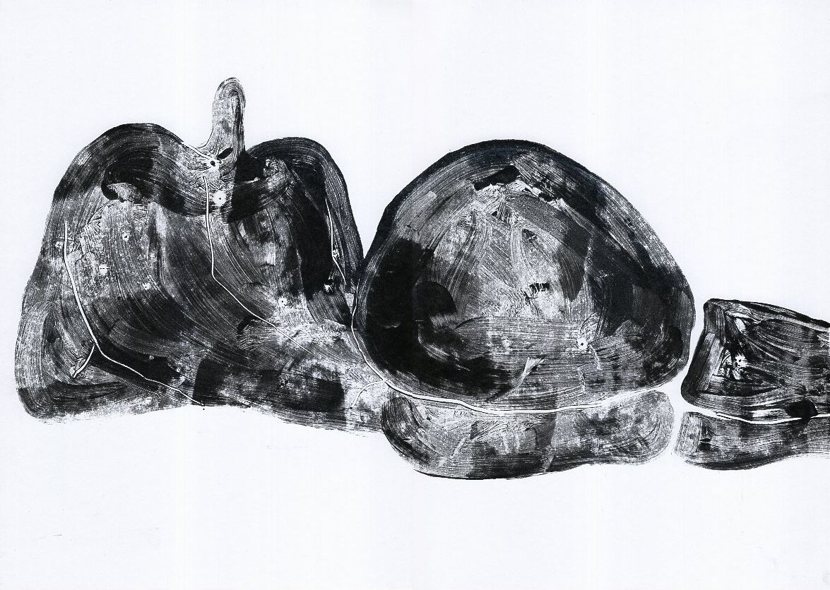 Тася Василькова (Графика печатная - 
                  42 x 30 см) Лежащая