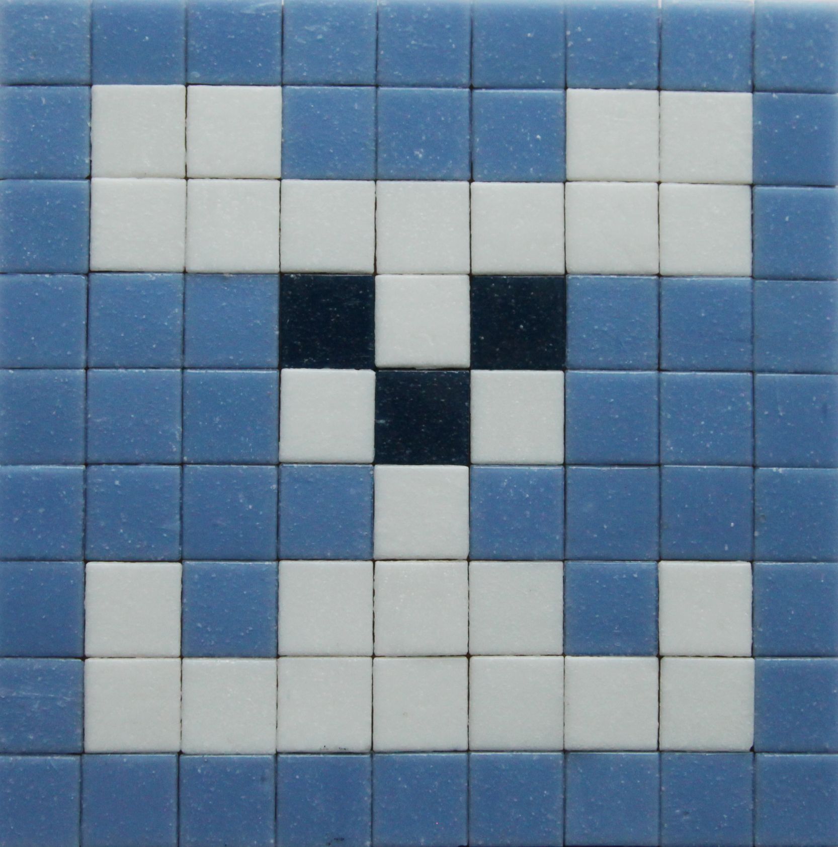 Иван Тузов (Объект - 
                  18 x 18 см) tan