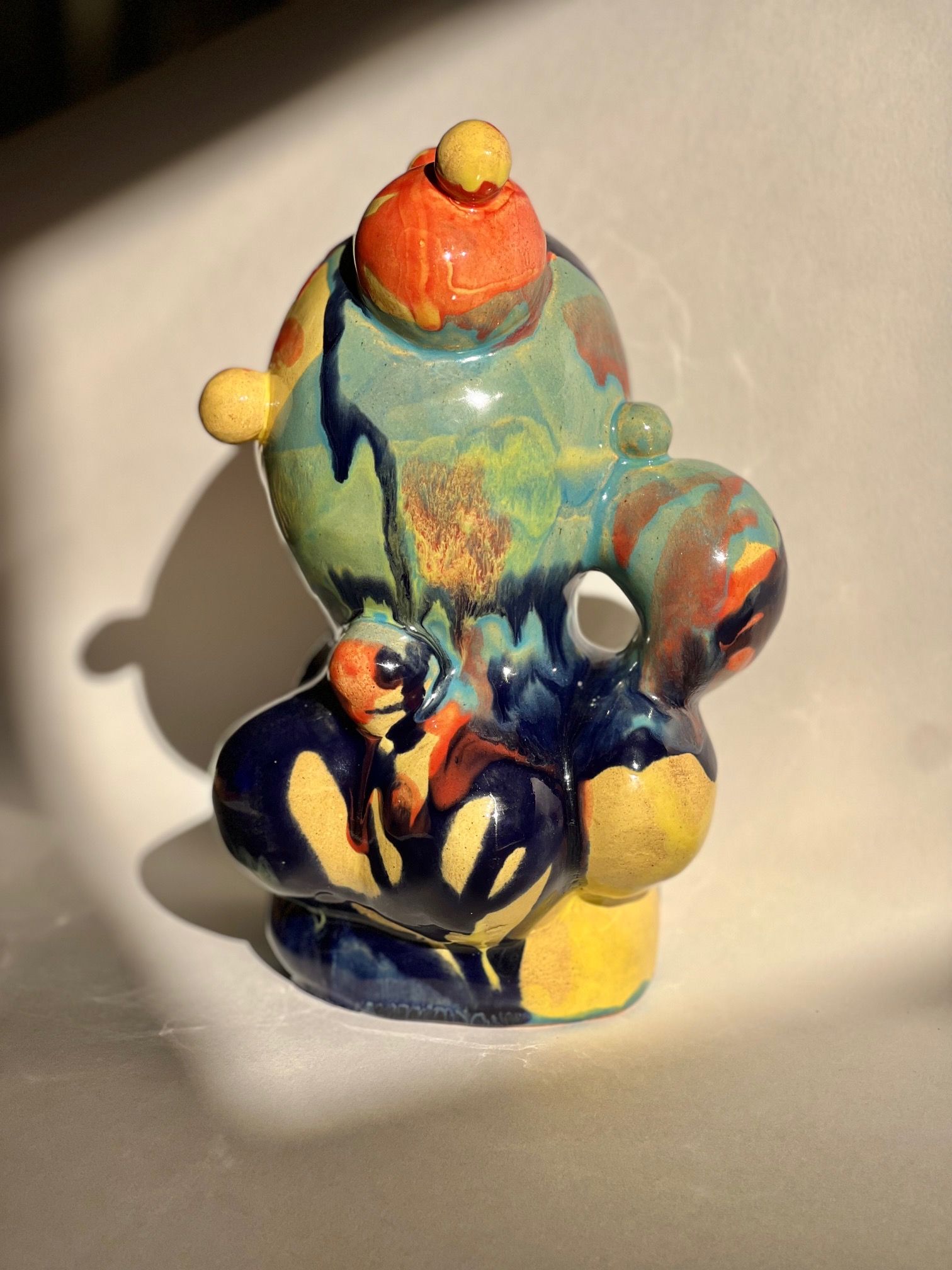 Ольга Кожевникова (Скульптура - 
                  15 x 23 см) Объект 1