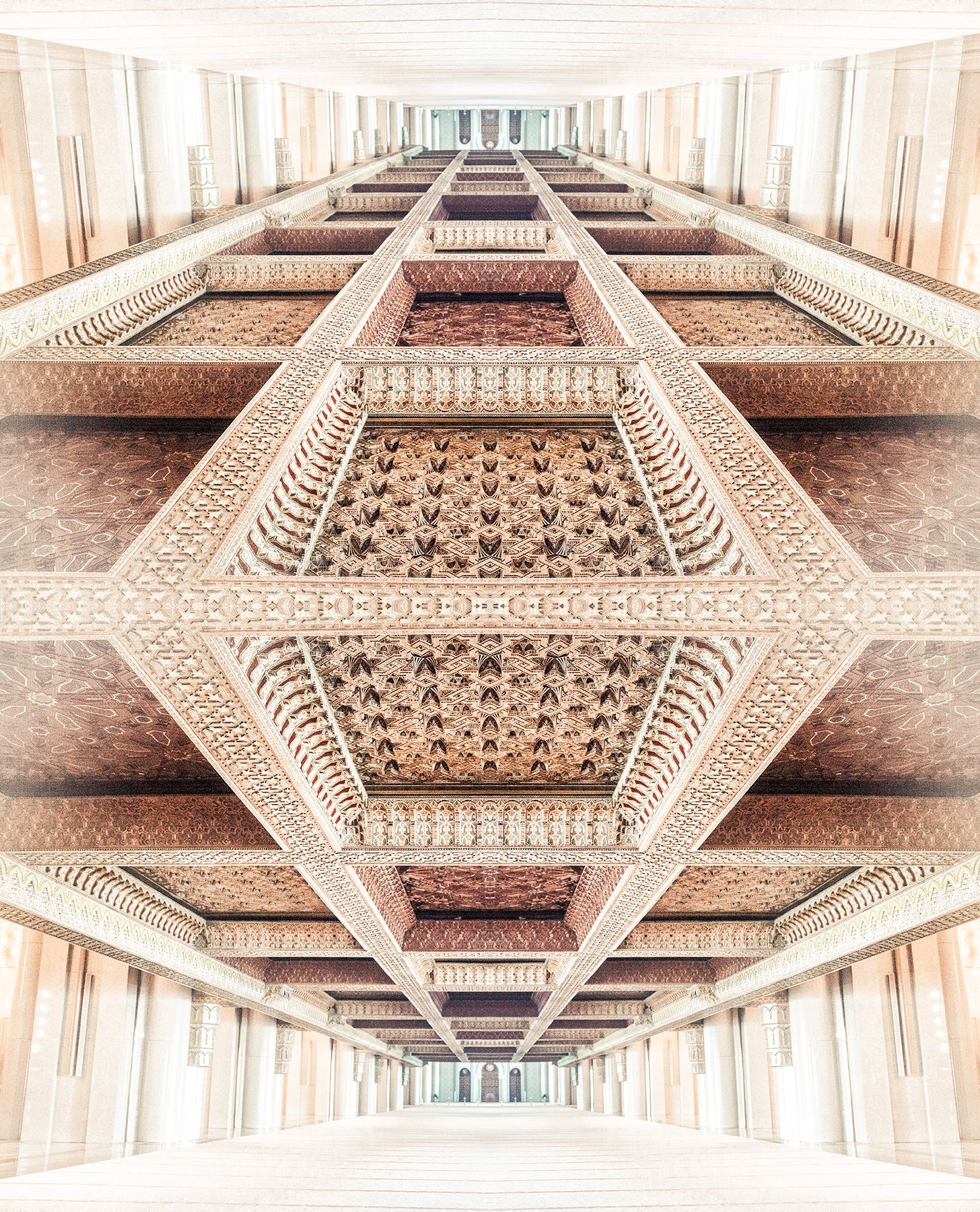 Анастасия Осминкина (Фотография - 
                  80 x 100 см) OSMETRY Casablanca