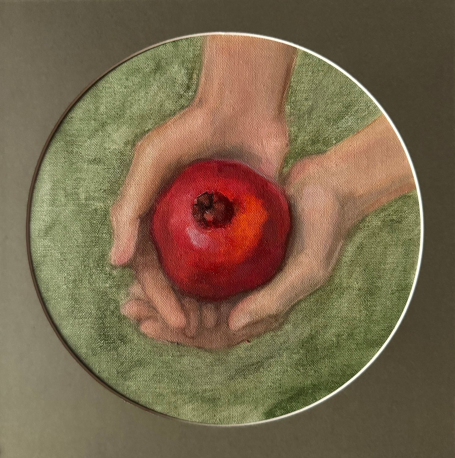 Екатерина Феоктистова (Авторская графика - 
                  25 x 25 см) Руки матери