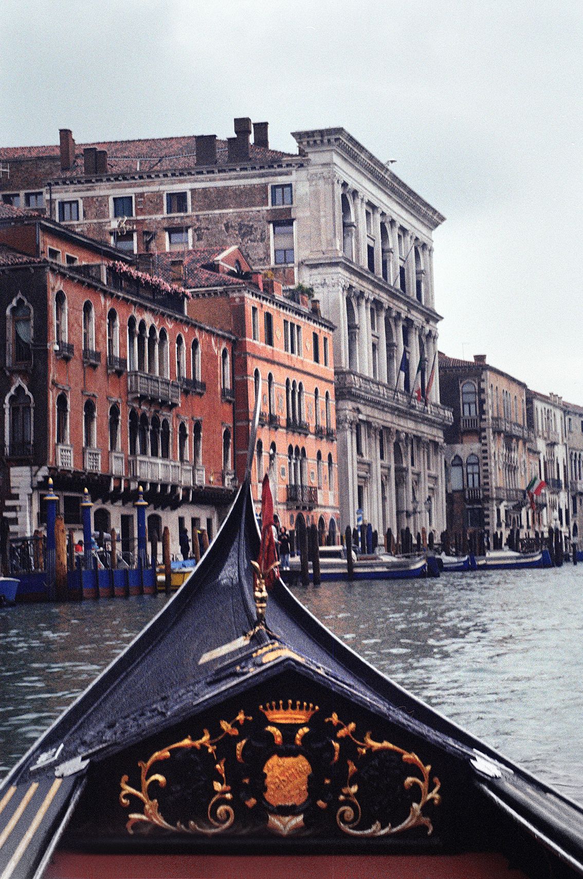 Lizabet Grace (Фотография - 
                  42 x 59 см) Venice Góndola | Венеция Гондола