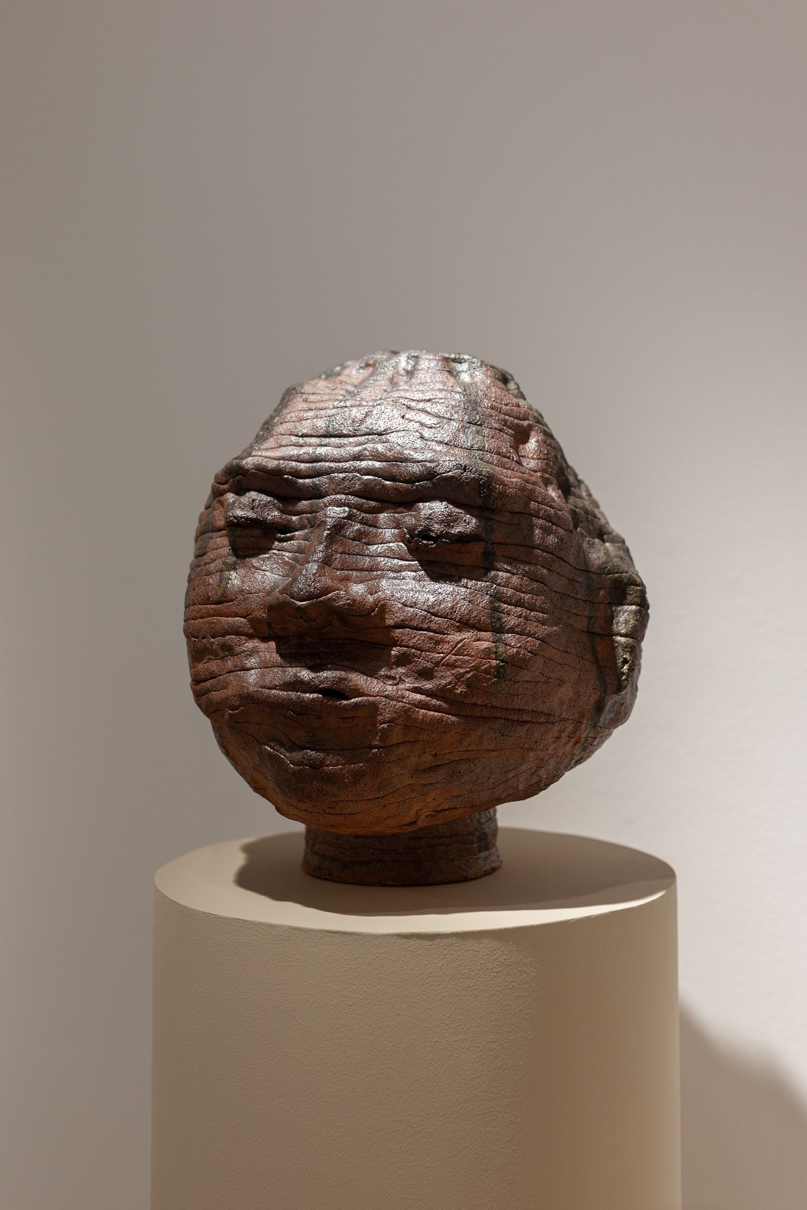 Алена Кость (Скульптура - 
                  35 x 36 см) Голова N5