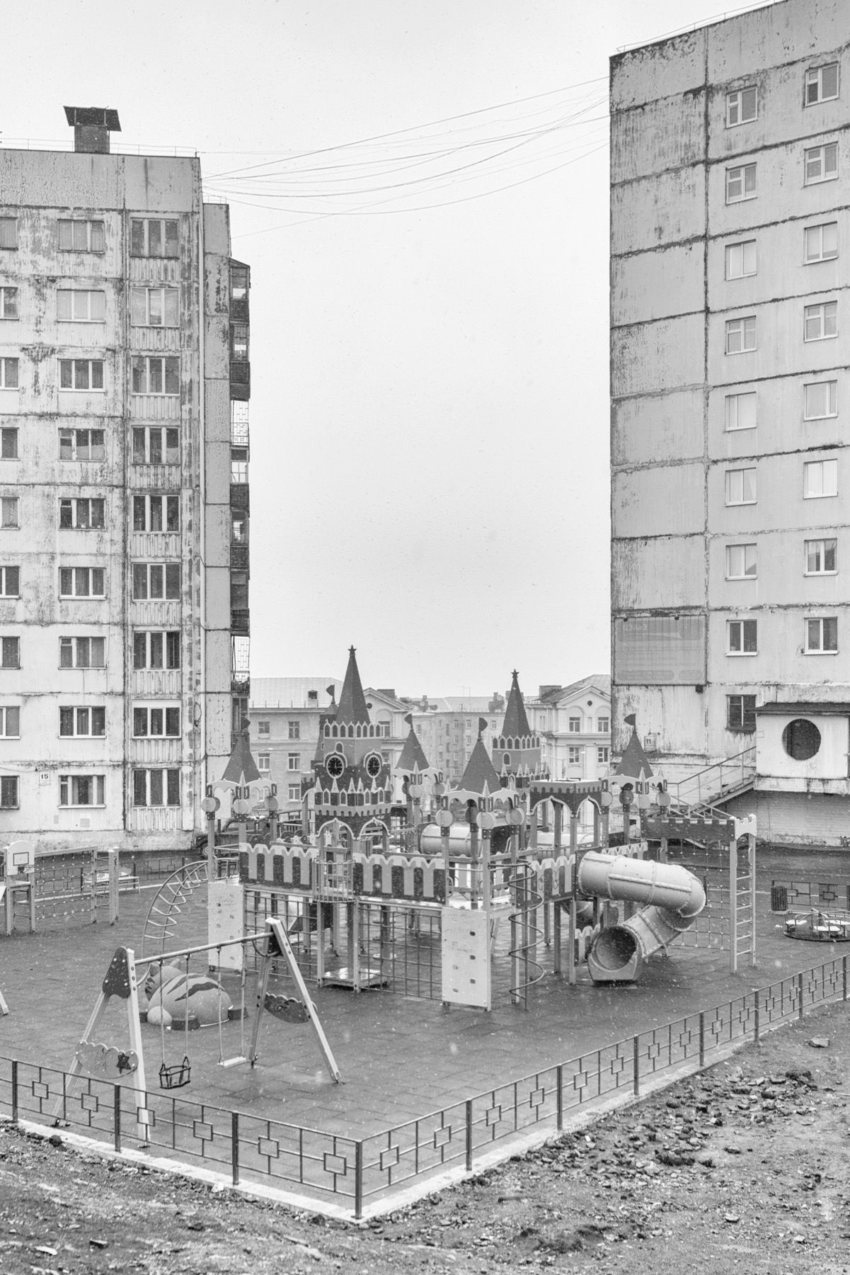 Лёша Павлов (Фотография - 
                  40 x 60 см) Вестники и обещания I
