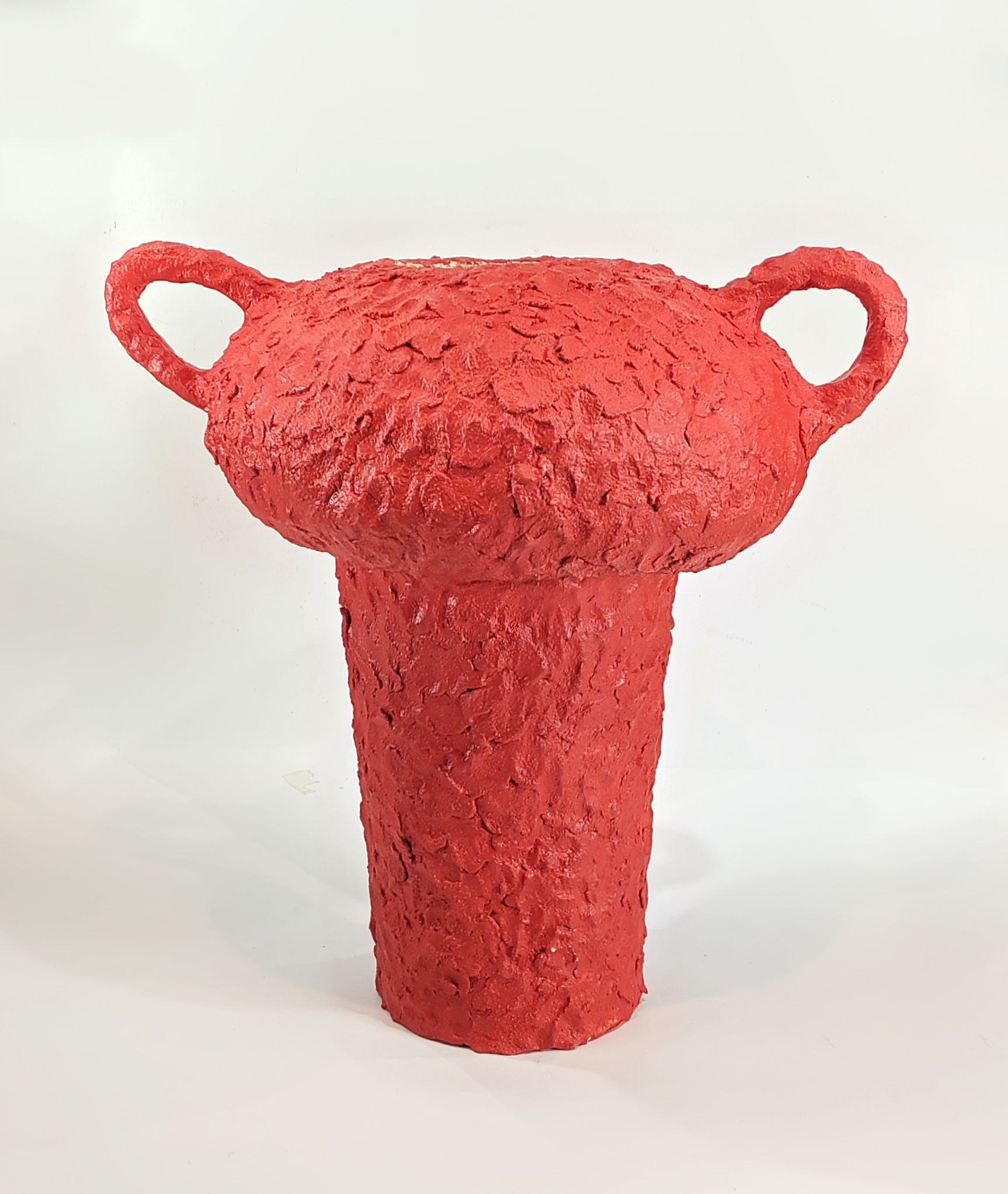 Вера Кадурина (Объект - 
                  47 x 49 см) Красный сосуд