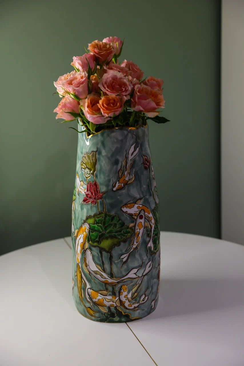 Динара Амирова (Объект - 
                  13.5 x 35 см) KOI FISH VASE