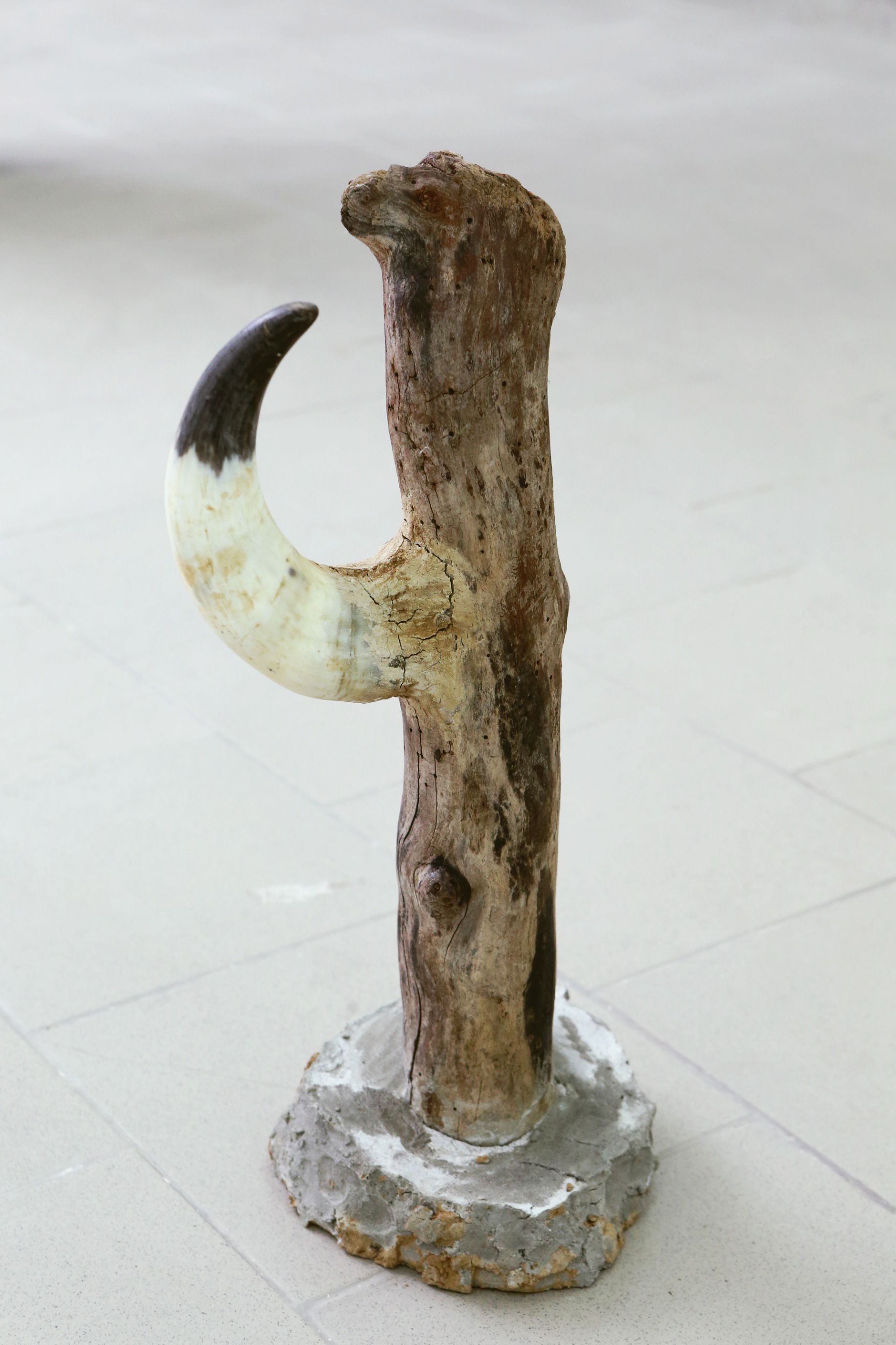 Александра Нестёркина (Скульптура - 
                  21 x 57 см) Untitled, Harmonium series