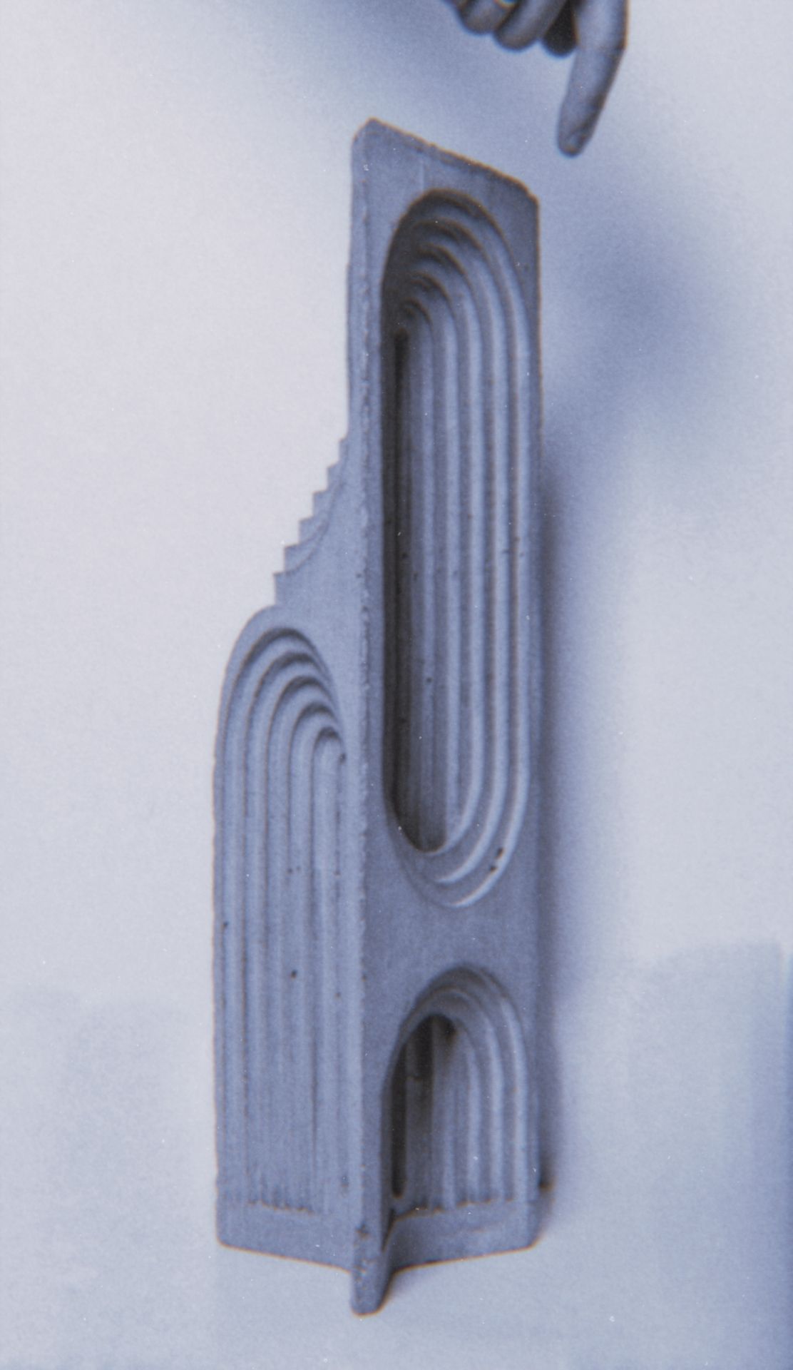 Кирилл Филатов (Скульптура - 
                  16 x 50 см) A chalice of unheard voices \"Чаша неуслышанных голосов \ La auricule 83