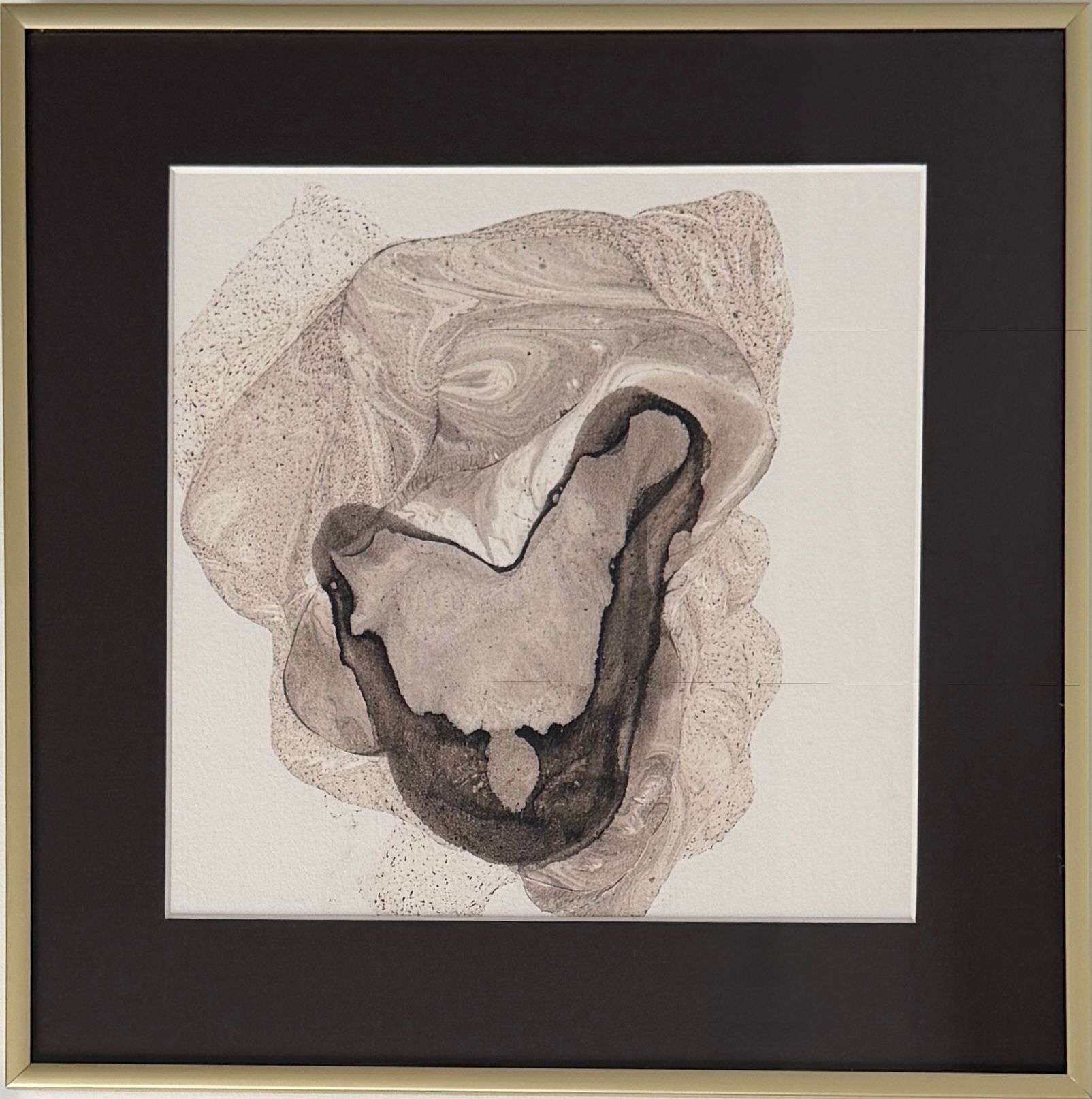 Виктория Марченко (Авторская графика - 
                  30 x 30 см) Следы эфира