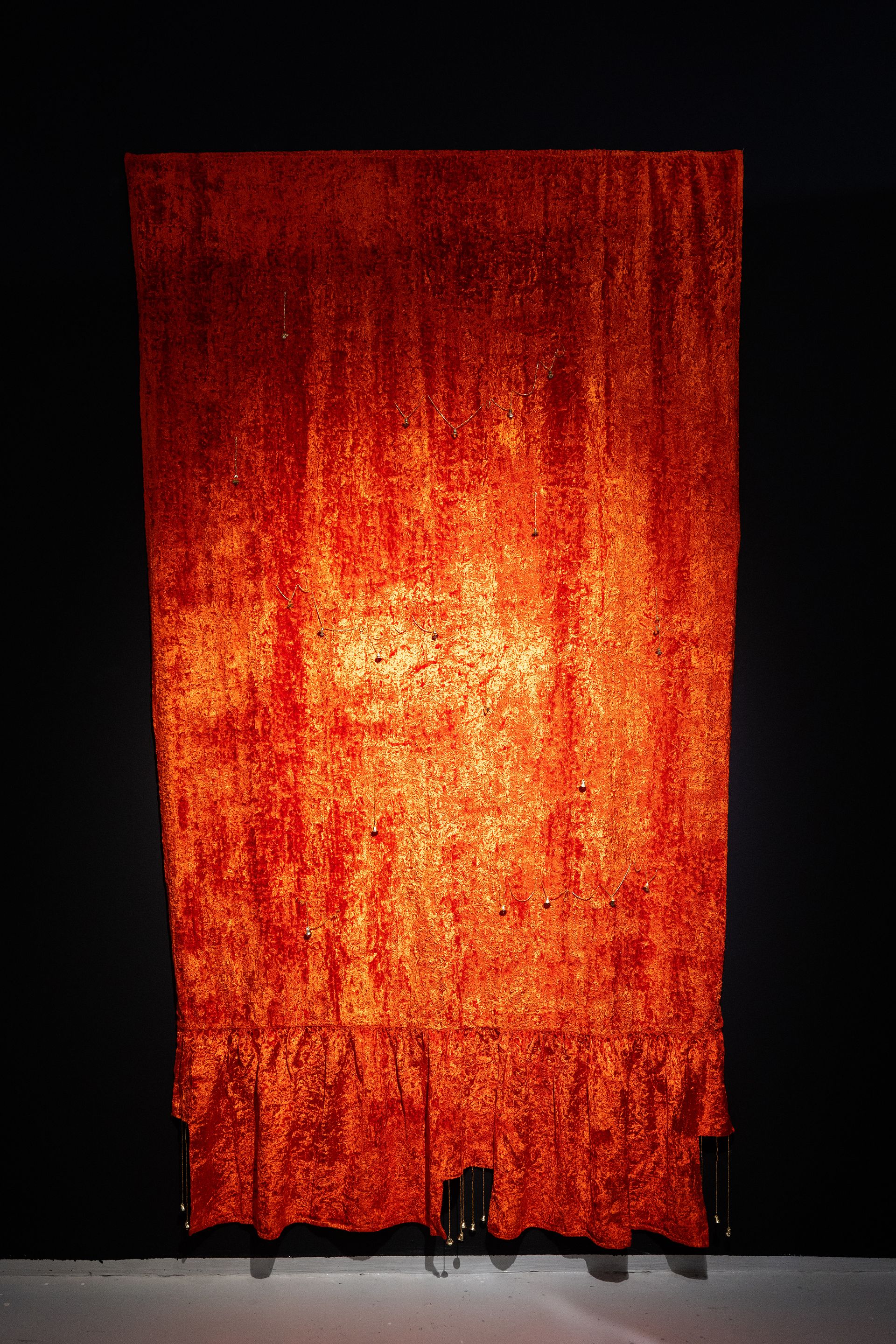 Юля Шафаростова (Объект - 
                  129 x 233 см) Звонкая штора