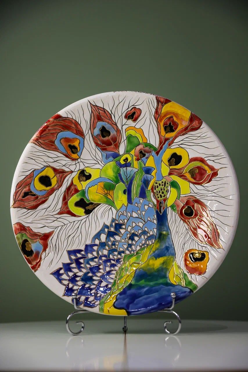 Динара Амирова (Объект - 
                  33 x 33 см) PTICHKA