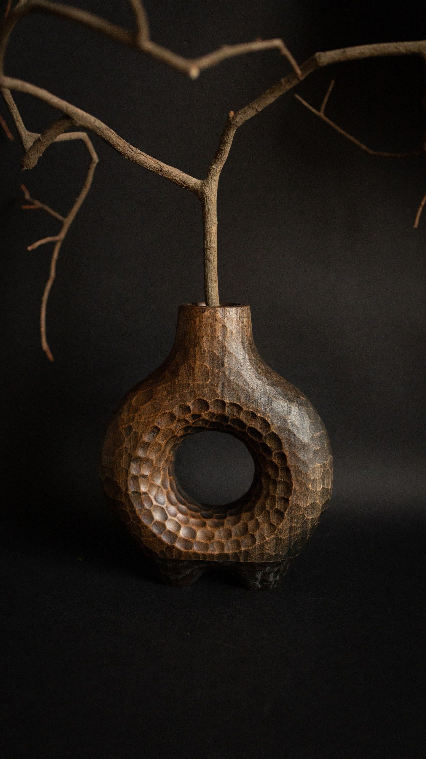 Дмитрий Гладкий (Скульптура - 
                  17 x 21 см) Ваза декоративная "Мизуки”