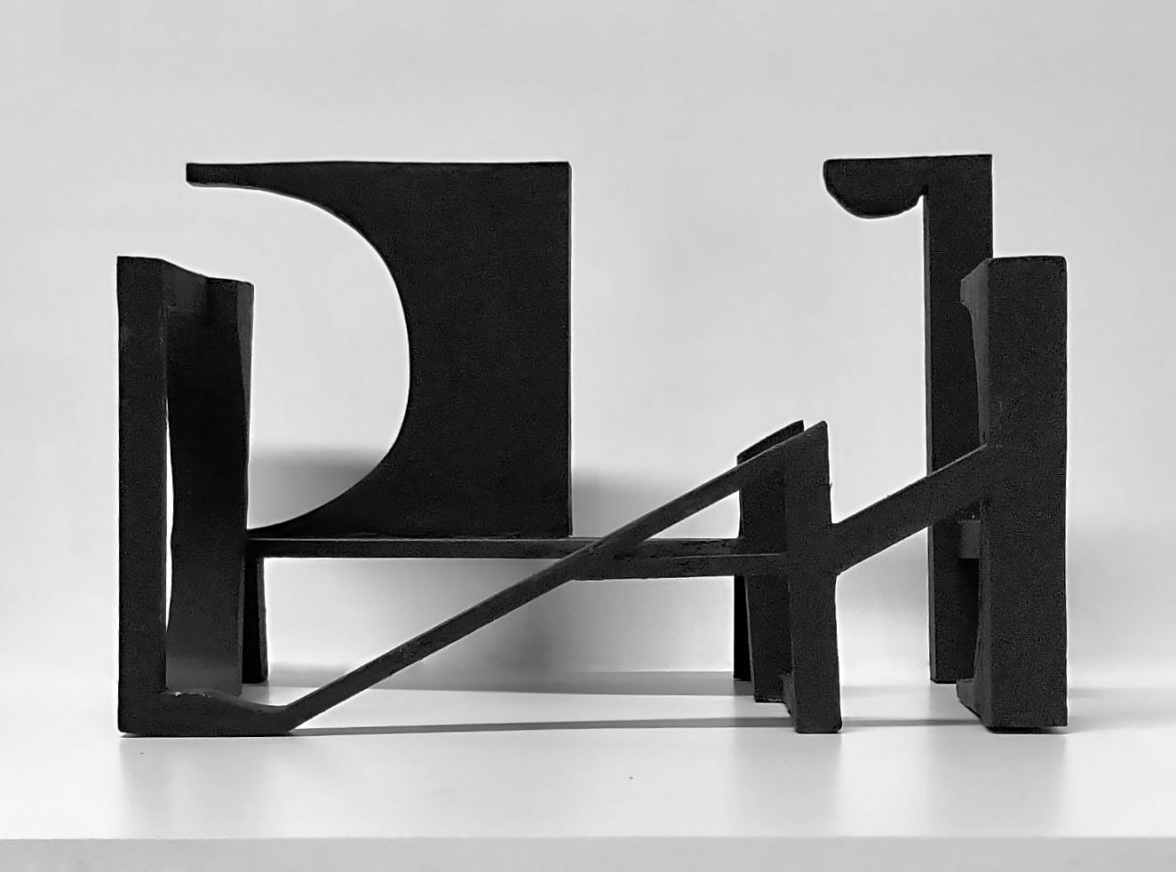 Елизавета Здоровец (Скульптура - 
                  24 x 20 см) РАЙОН